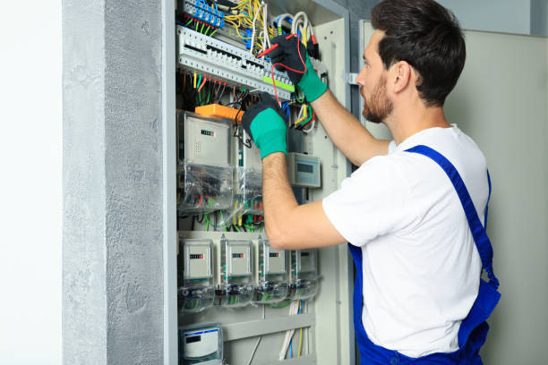 Best Licensed Electrician  in Belmont, MS